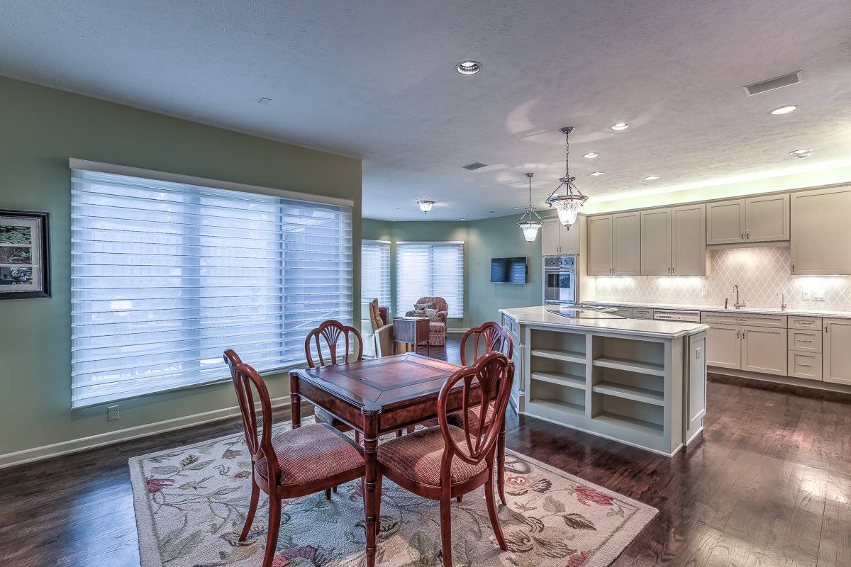 221 N 97 Court, Omaha, NE 68131