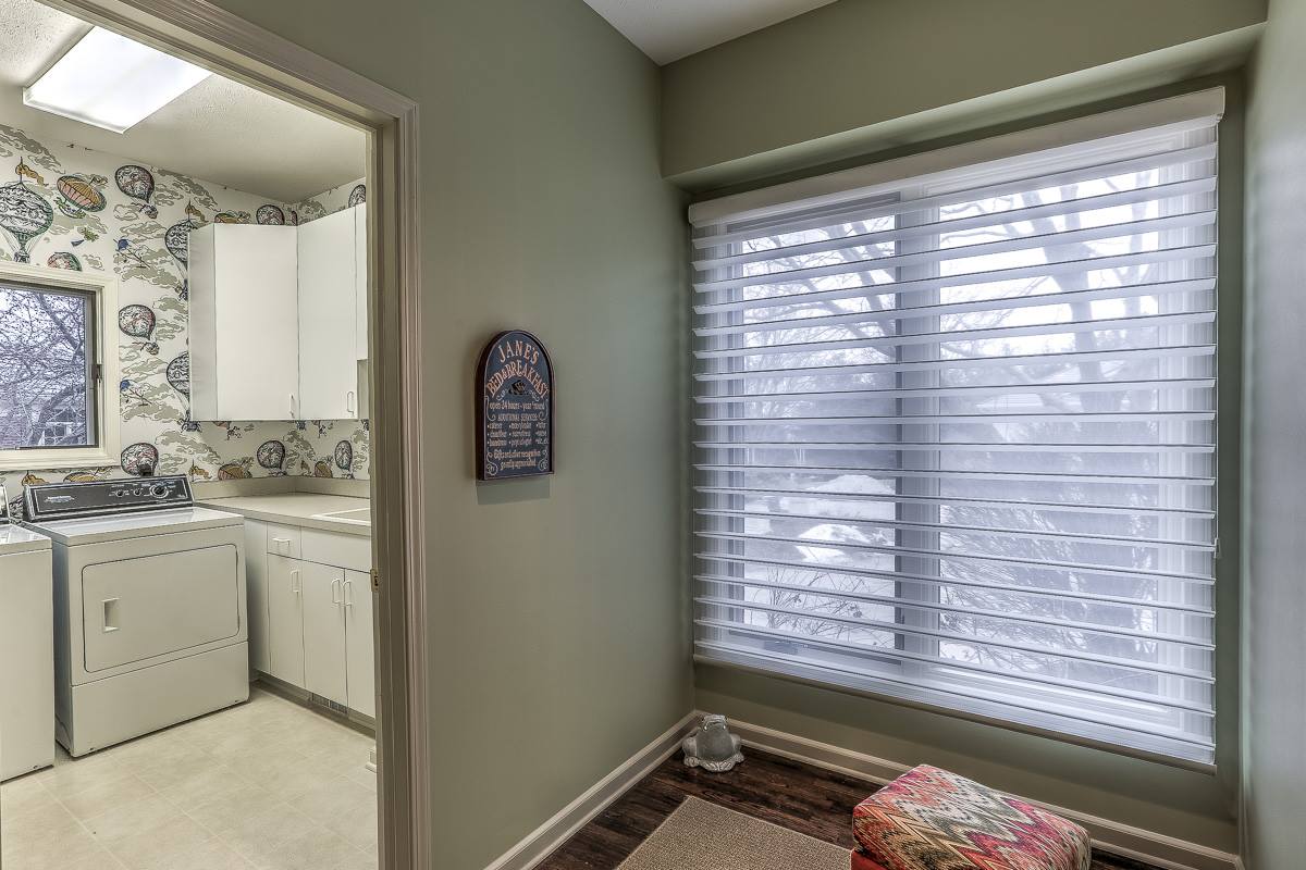 221 N 97 Court, Omaha, NE 68131