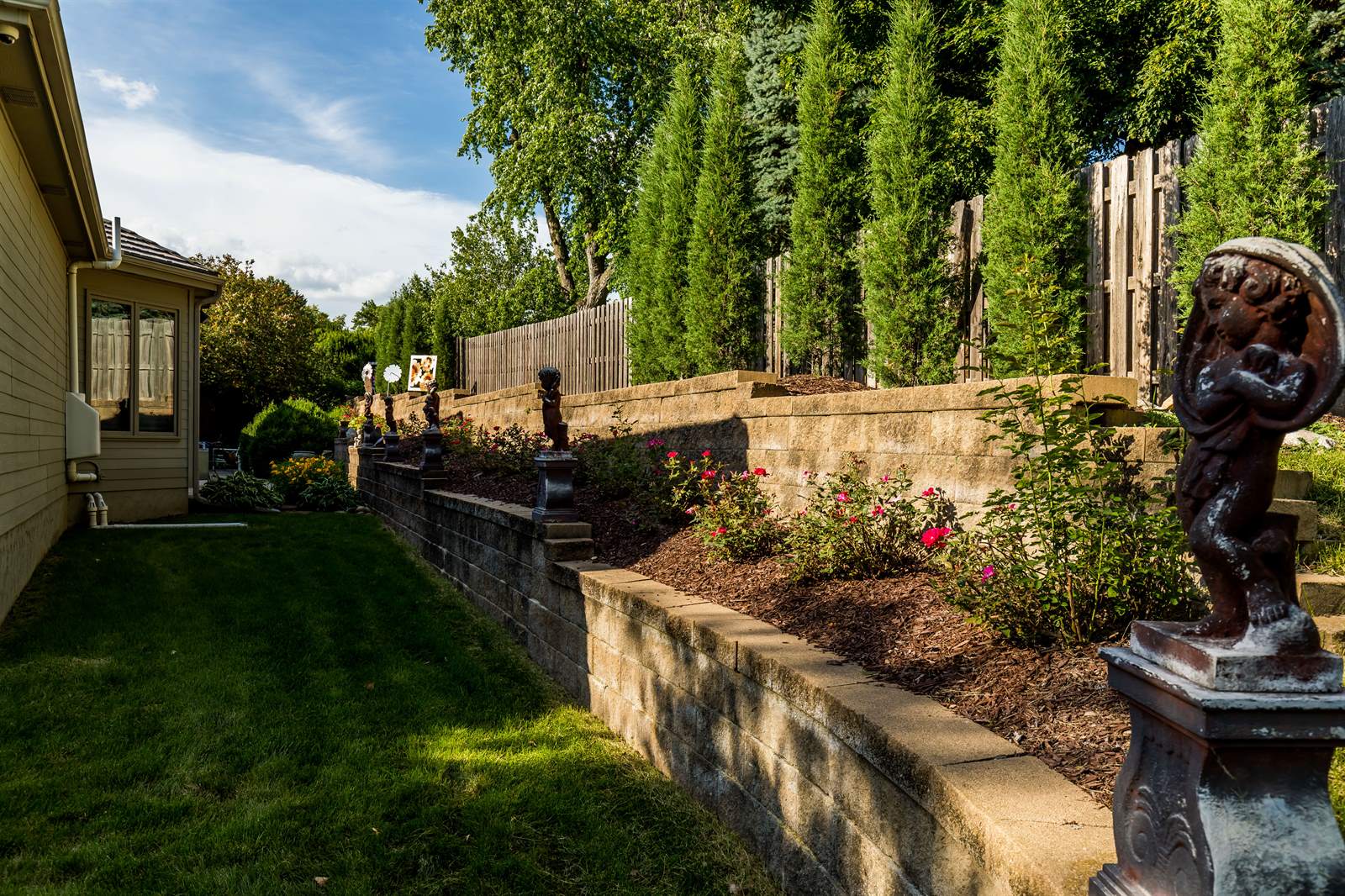 221 N 97 Court, Omaha, NE 68131