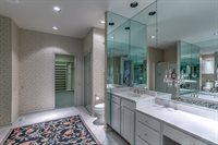 221 N 97 Court, Omaha, NE 68131