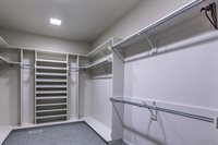 221 N 97 Court, Omaha, NE 68131