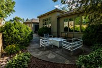 221 N 97 Court, Omaha, NE 68131