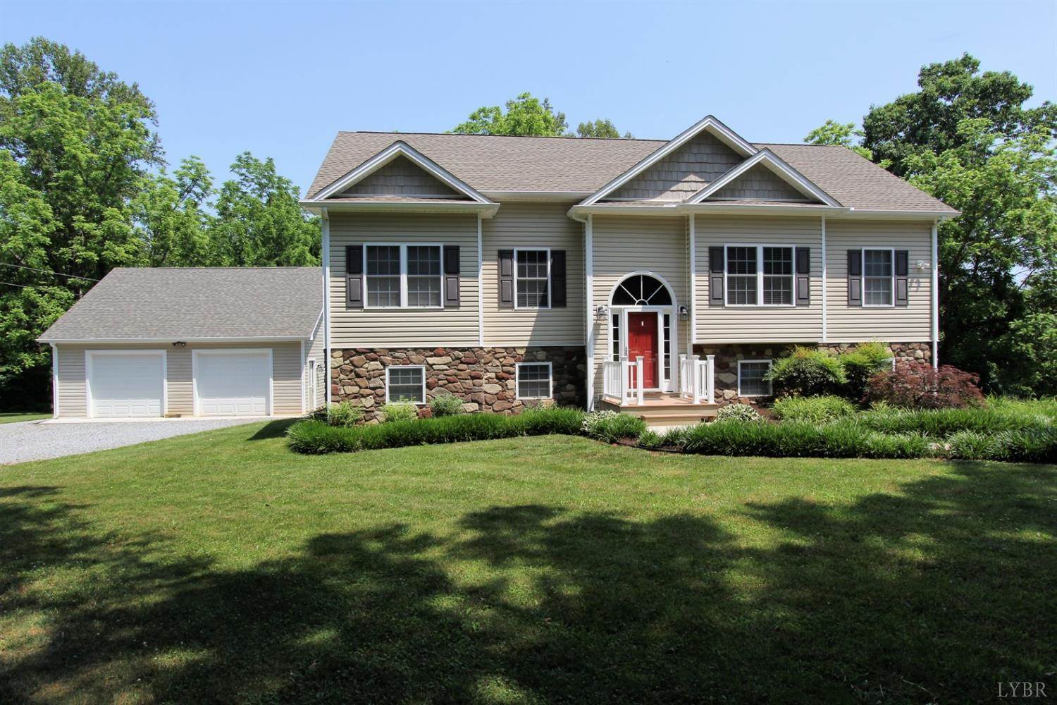 3659 Dearborn Road, Evington, VA 24550