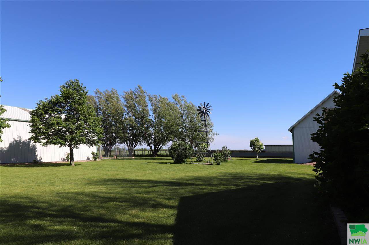 24527 248th St., Onawa, IA 51040