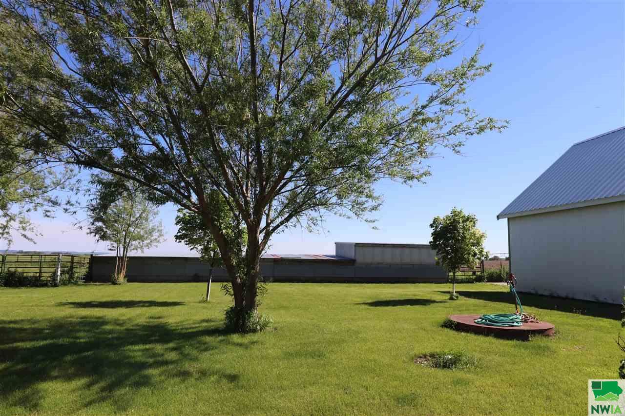 24527 248th St., Onawa, IA 51040