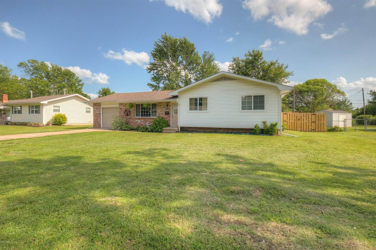 2824 East 25th Street, Joplin, MO 64804