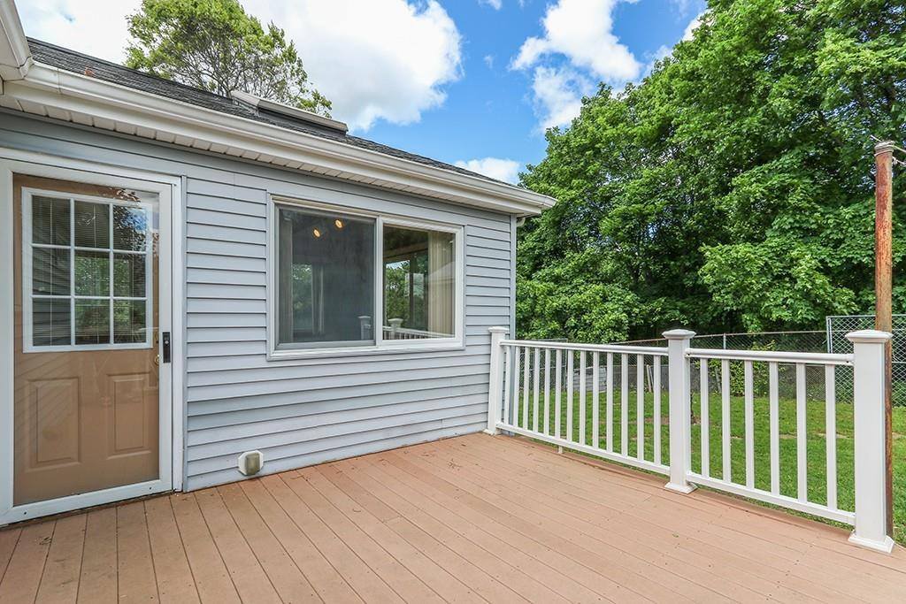 324 Dean St, Norwood, MA 02062