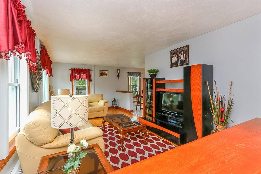 324 Dean St, Norwood, MA 02062