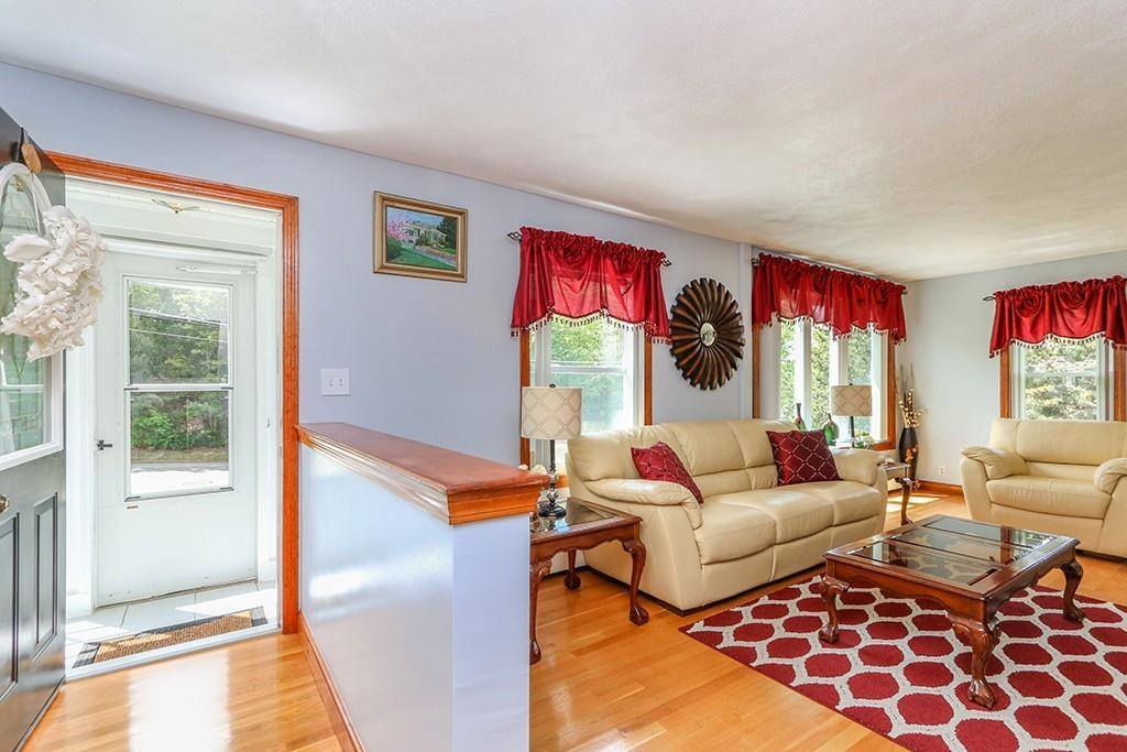 324 Dean St, Norwood, MA 02062