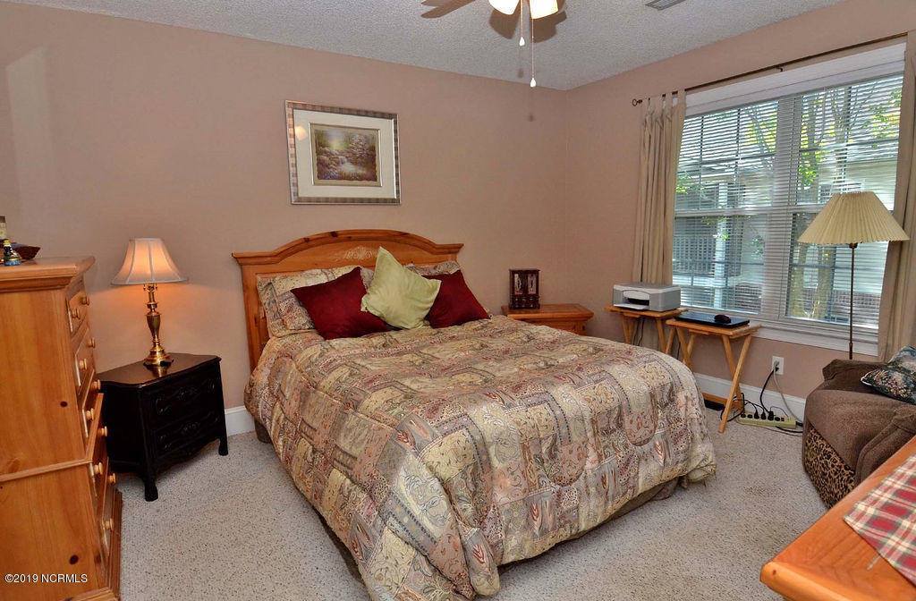 1402 Willoughby Park Court, Wilmington, NC 28412