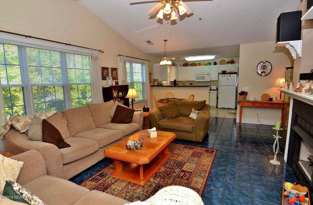 1402 Willoughby Park Court, Wilmington, NC 28412