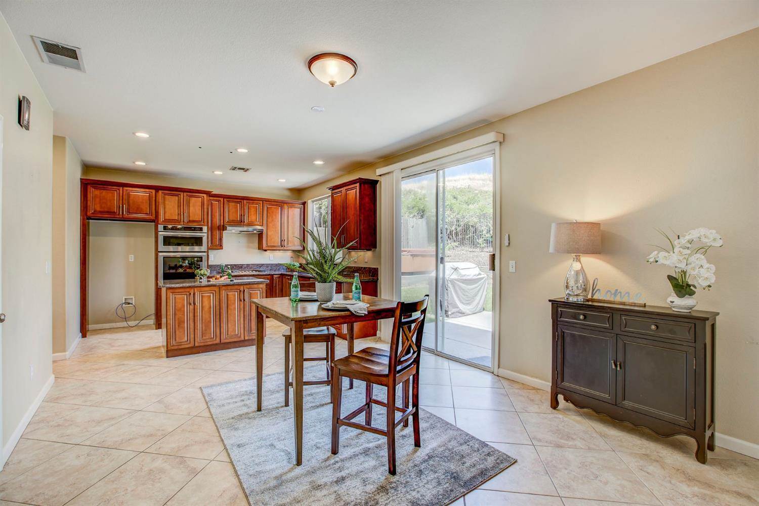 2028 Denton Court, Rocklin, CA 95765