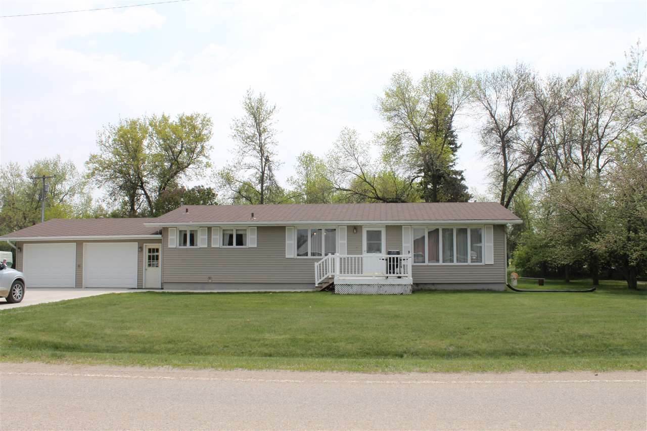 301 6th Ave, Plaza, ND 58771