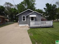 1722 La Plante, Sioux City, IA 51109