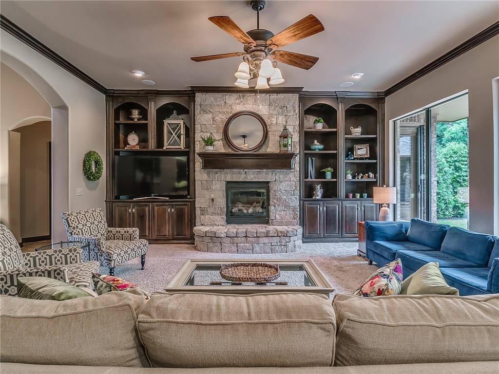 3500 Dornoch Dr, Edmond, OK 73034