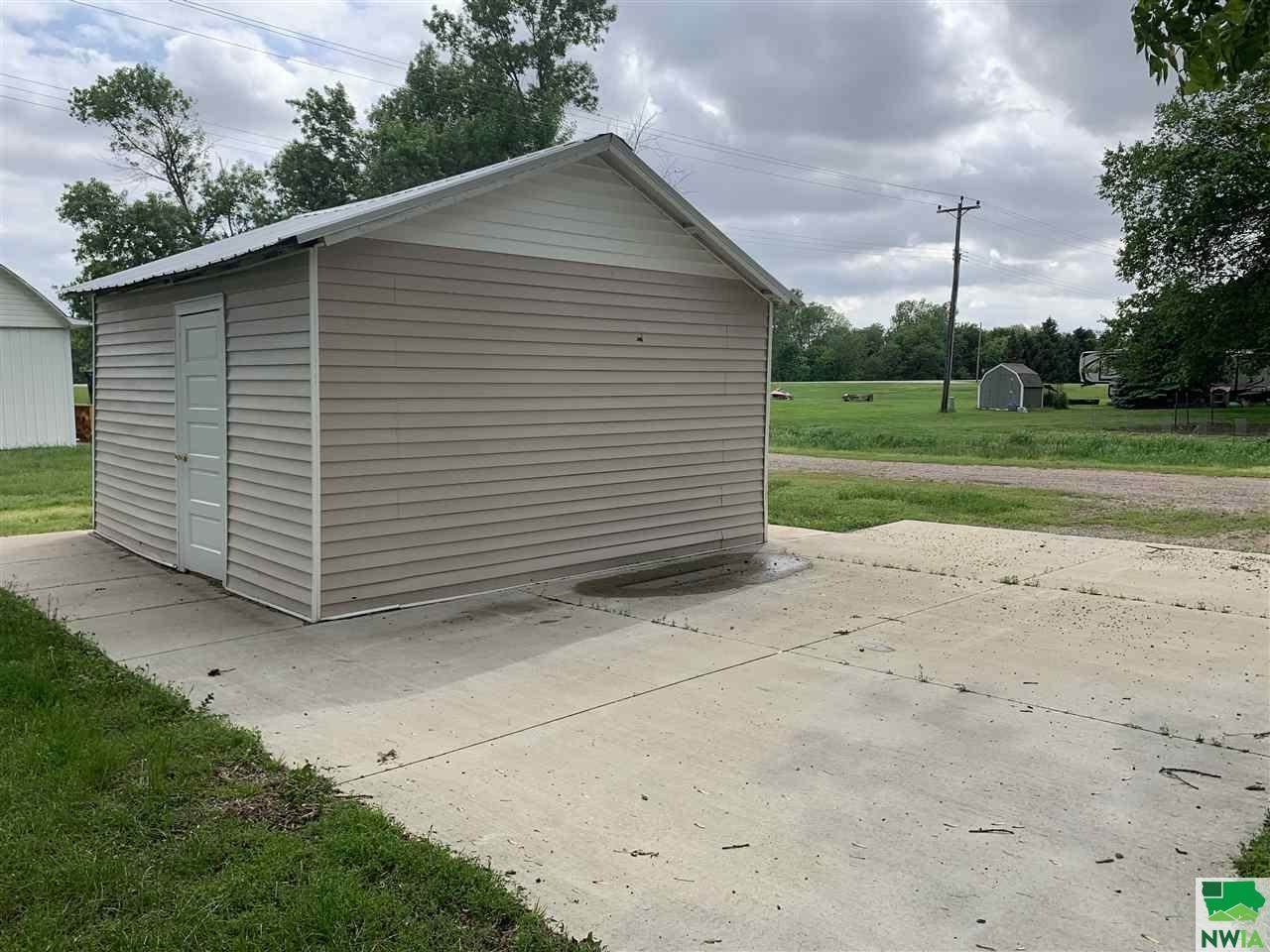 522 W 4th, Ponca, NE 68770