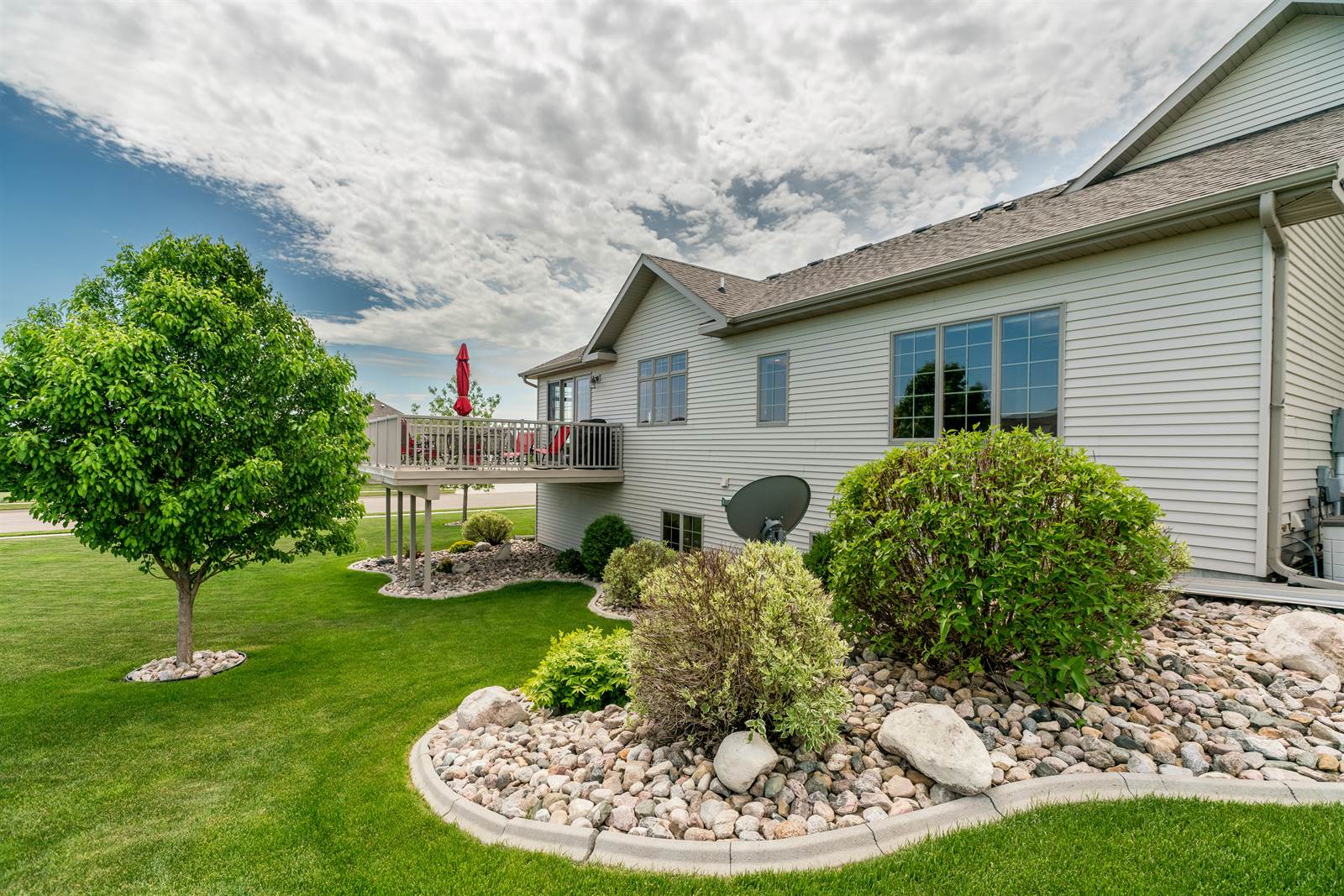 3201 Promontory Drive, Bismarck, ND 58503