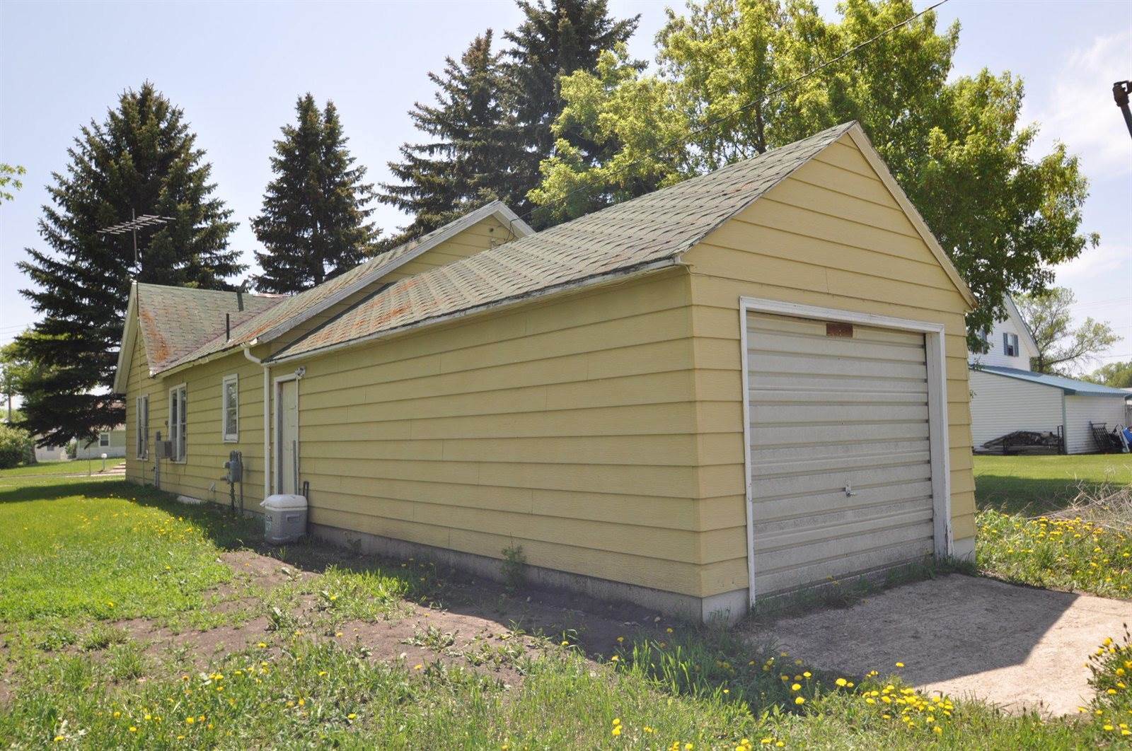 114 Burleigh Road, Wilton, ND 58579