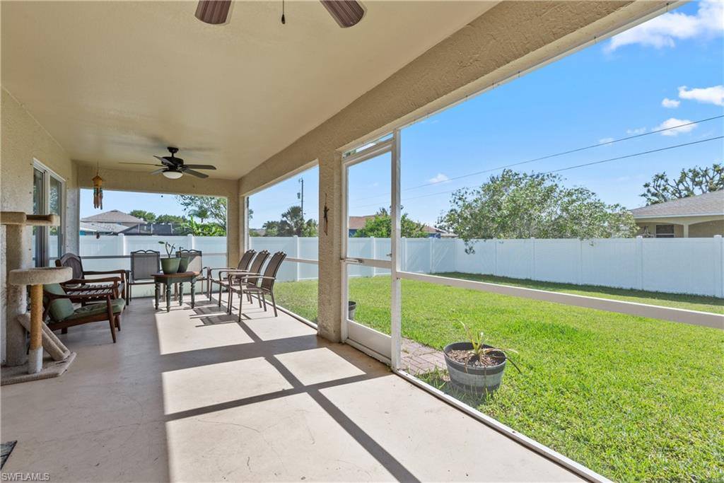 1408 SW 4th Pl, Cape Coral, FL 33991