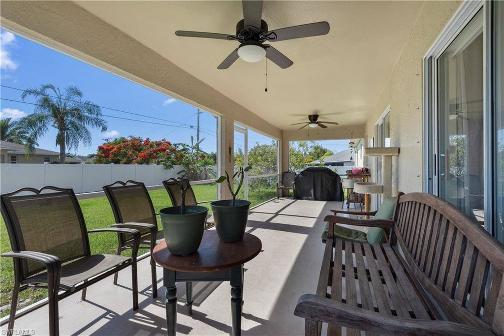 1408 SW 4th Pl, Cape Coral, FL 33991