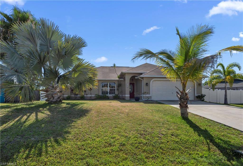 1408 SW 4th Pl, Cape Coral, FL 33991