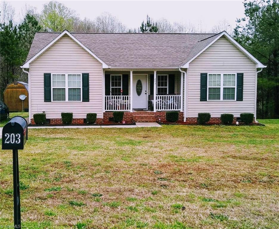 203 Mission Heights, Ramsuer, NC 27316