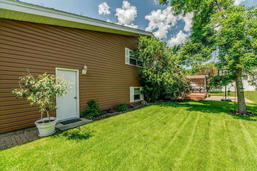 1715 Xavier Street, Bismarck, ND 58501