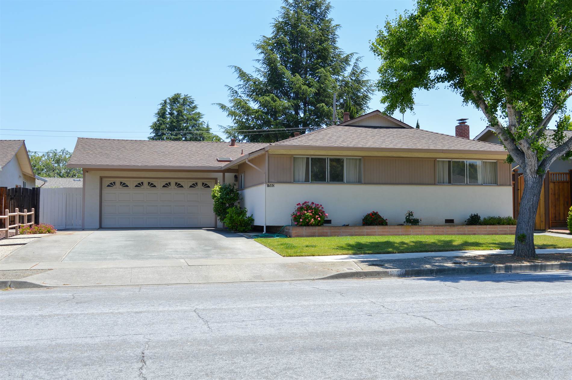 1560 Heron Ave, Sunnyvale, CA 94087