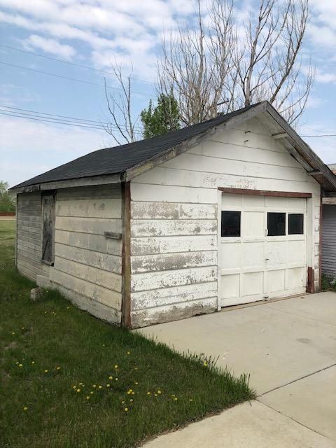 213 Tallman St, Alamo, ND 58830