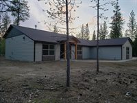 78 Ali Ct, Blanchard, ID 83804