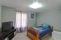 18201 10th Ave NE, Shoreline, WA 98155