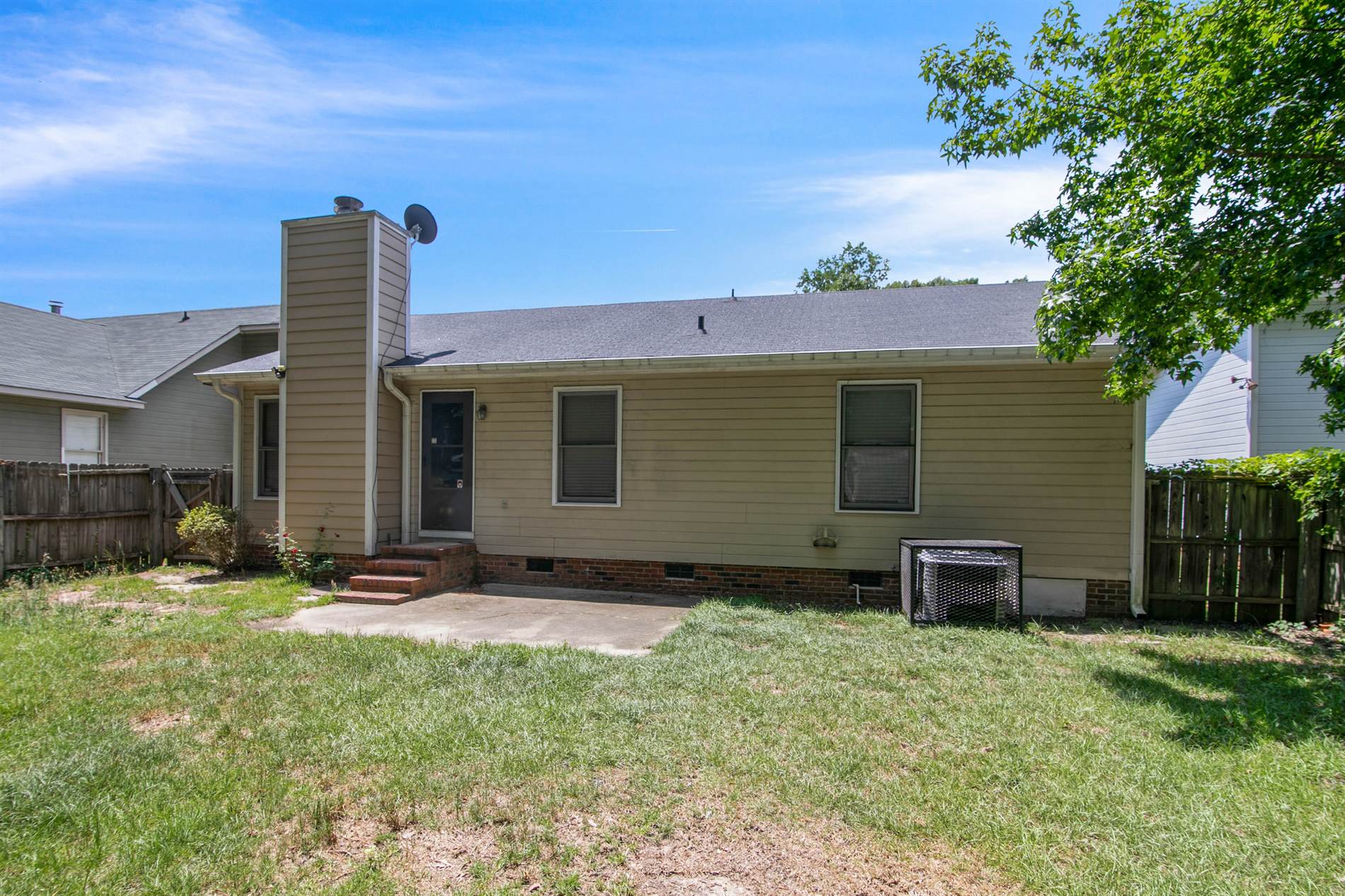 3008 Copenhagen Drive, Fayetteville, NC 28301