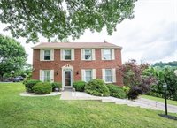 787 Thornwick Dr, Pittsburgh, PA 15243