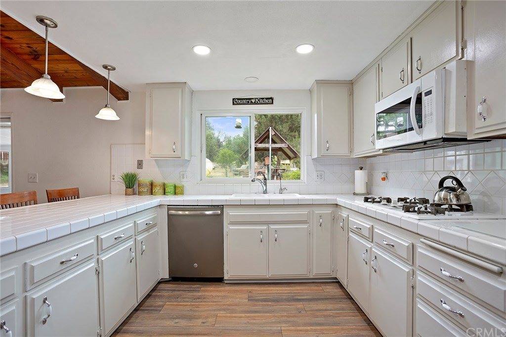 1198 4th Street, Norco, CA 92860