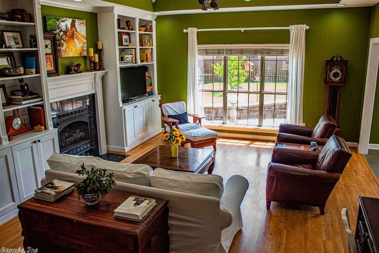 1230 Clarence Drive, Conway, AR 72034