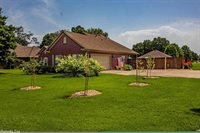 1230 Clarence Drive, Conway, AR 72034