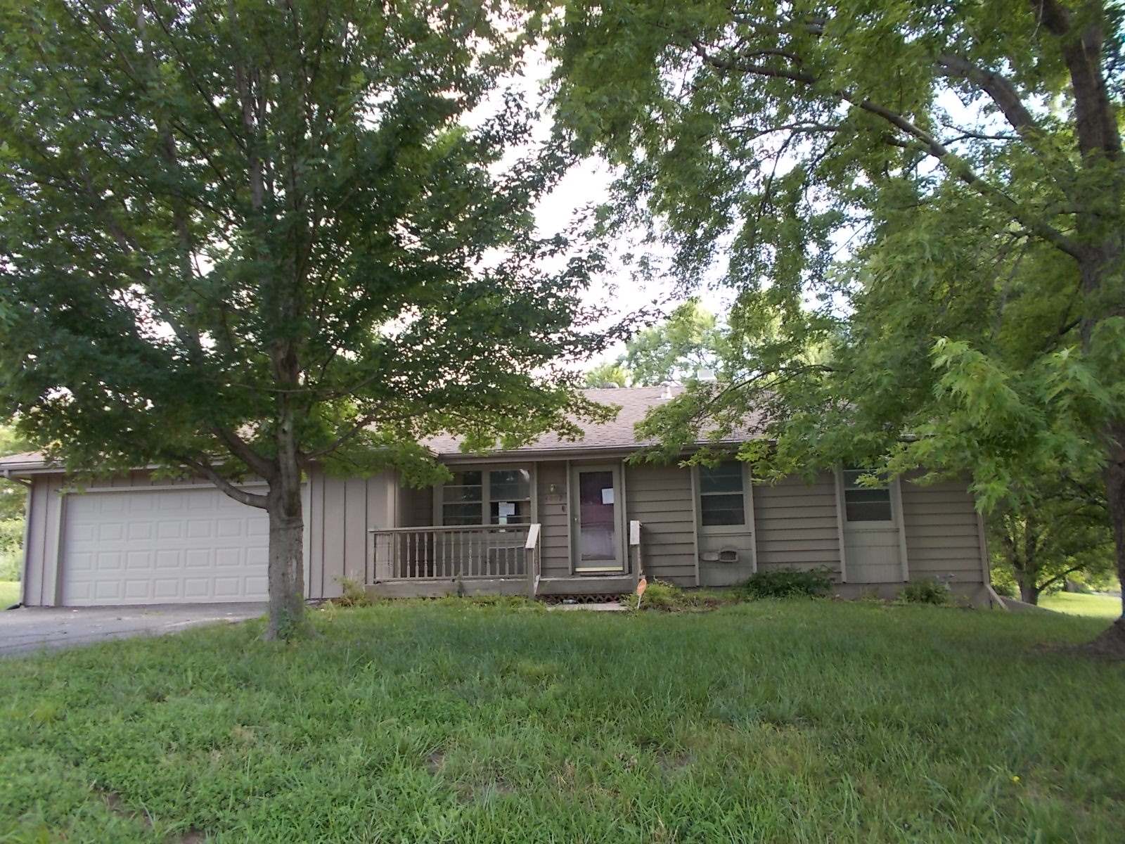 4002 NW Morley Rd., Topeka, KS 66618