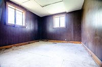 438 S Lincoln Avenue, Shelley, ID 83274