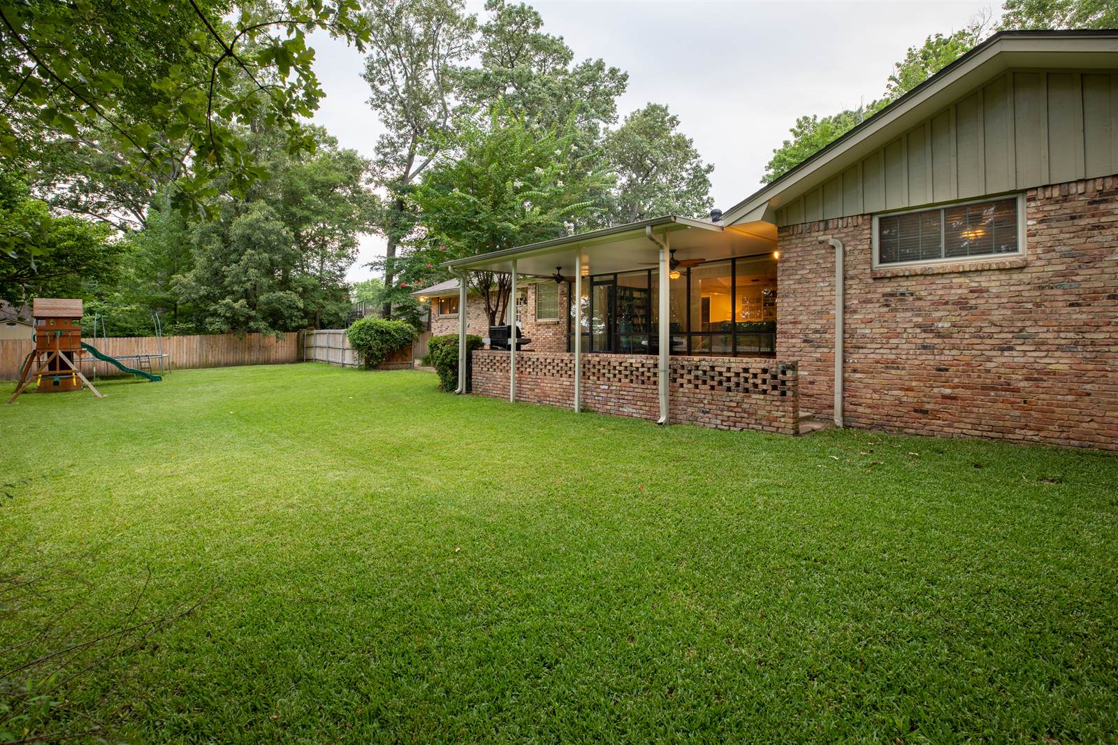 4710 Richmond Road, Tyler, TX 75703