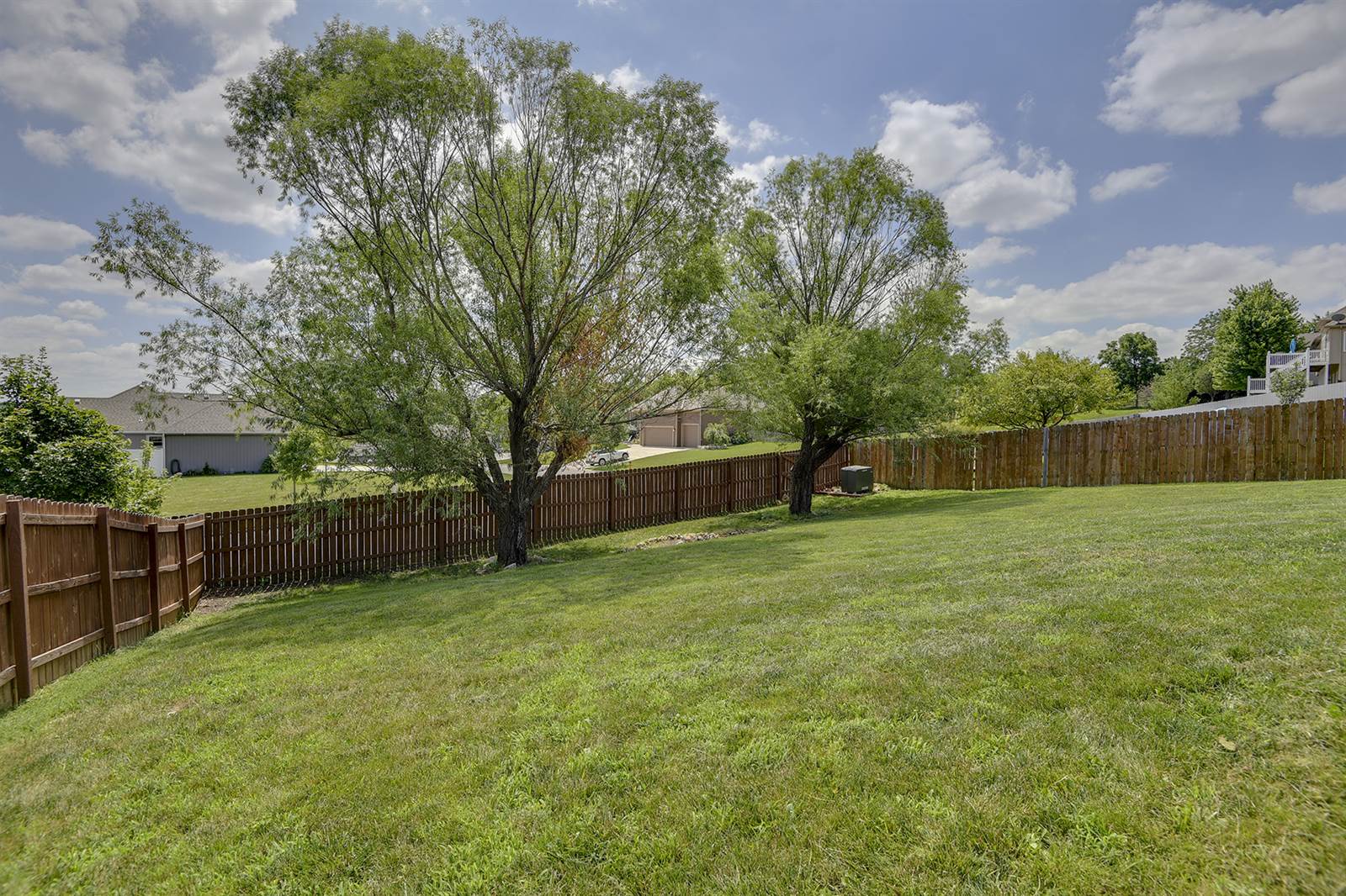 7203 Millbrook Street, Shawnee, KS 66218