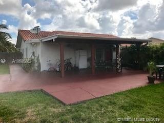 10386 SW 9th Ter, Miami, FL 33174