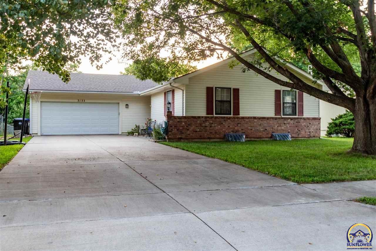 3133 Sw Kent St Topeka Ks Listings Nexthome Professionals