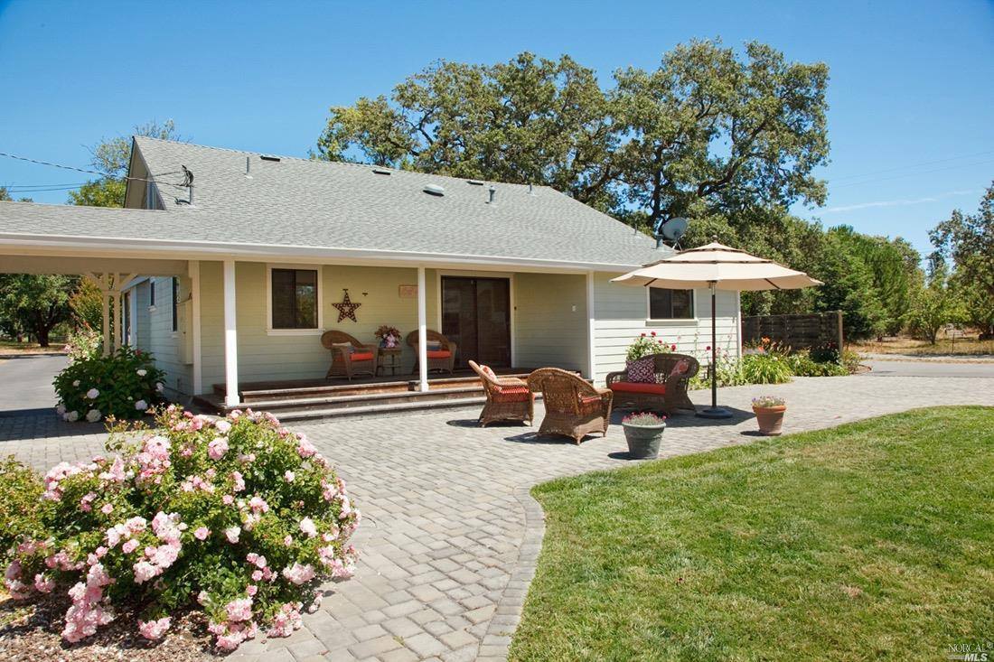 21855 Hyde Road, Sonoma, CA 95476