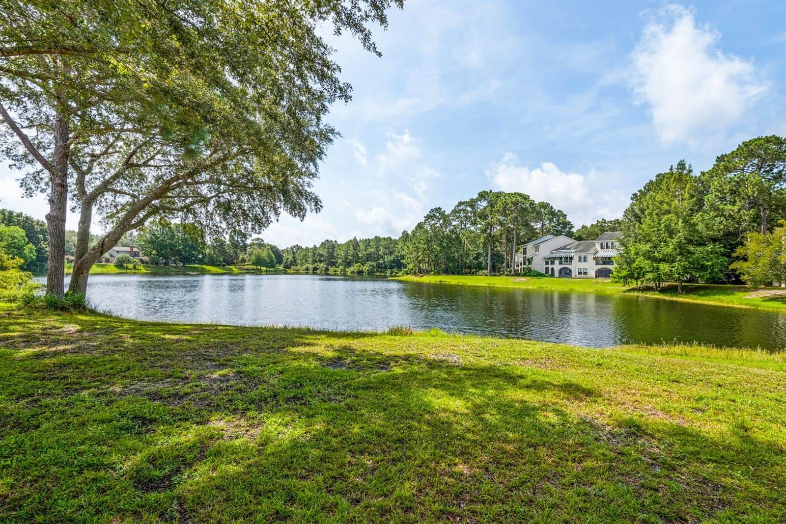 1570 Hidden Lakes Court, Niceville, FL 32578