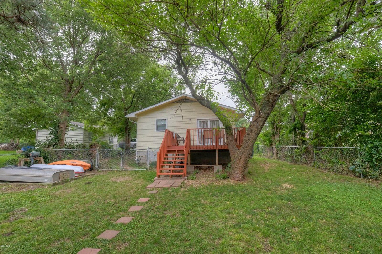 3123 East 10th Street, Joplin, MO 64801