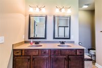 1027 Aristides Dr, Bowling Green, KY 42104