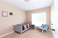 1027 Aristides Dr, Bowling Green, KY 42104