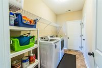 1027 Aristides Dr, Bowling Green, KY 42104