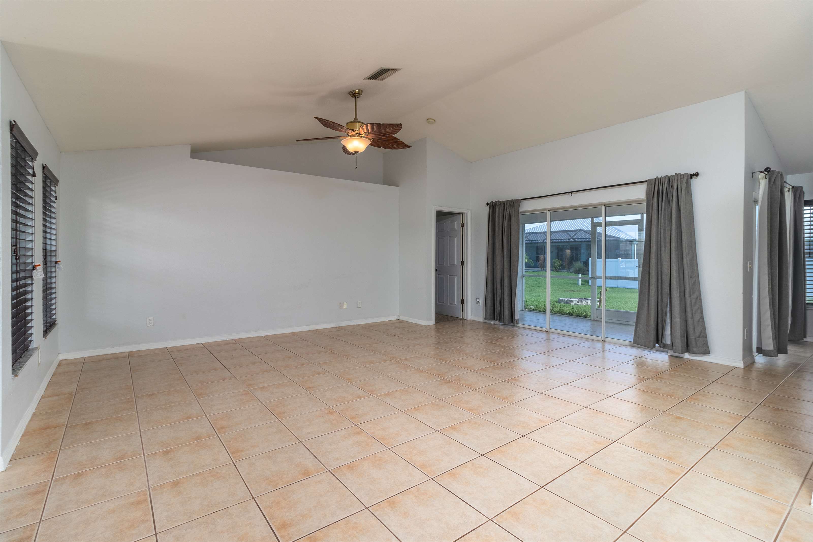 2823 SW 32nd St, Cape Coral, FL 33914