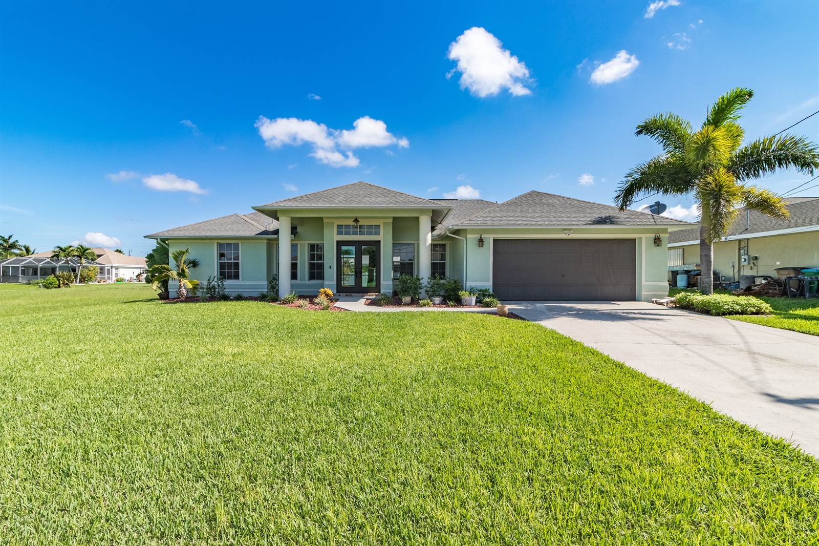 2823 SW 32nd St, Cape Coral, FL 33914